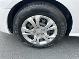 Used 2010 Hyundai Elantra GLS image 3