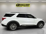 Used 2022 Ford Explorer XLT w/ Equipment Group 202A image 3