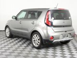Used 2017 Kia Soul + image 3