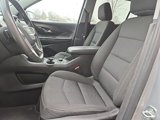 Used 2022 GMC Terrain SLE w/ Driver Convenience Package image 2