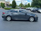 Used 2023 Toyota Corolla LE image 3