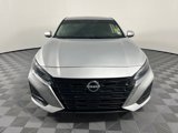 Used 2023 Nissan Altima 2.5 SV image 3