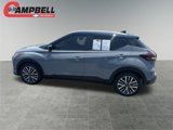 Used 2023 Nissan Kicks SV image 2