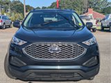 Certified 2024 Ford Edge SE image 3
