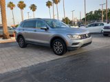 Certified 2020 Volkswagen Tiguan SE image 2