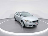 Used 2010 Kia Forte SX image 2