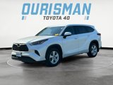 Used 2023 Toyota Highlander L image 2