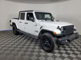 Used 2021 Jeep Gladiator Sport image 2