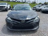 Used 2018 Toyota Camry XLE image 3