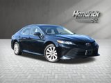 Used 2018 Toyota Camry LE image 2