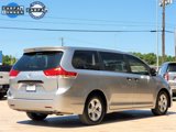 Used 2013 Toyota Sienna L image 4