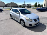 Used 2009 Pontiac Vibe AWD w/ Preferred Package image 2
