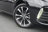 Used 2018 Toyota Corolla L image 3