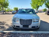 Used 2010 Chrysler 300 Touring image 2