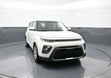 Certified 2022 Kia Soul LX image 3