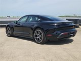 Used 2025 Porsche Taycan image 3