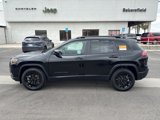 Certified 2023 Jeep Cherokee Altitude Lux image 2