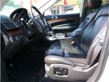 Used 2012 Lincoln MKT AWD image 5