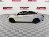 Used 2022 Hyundai Elantra Blue image 6