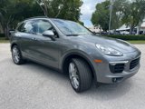 Used 2016 Porsche Cayenne w/ Driver Memory Package image 5