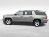 Used 2018 Chevrolet Suburban LT image 2