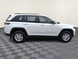 New 2025 Jeep Grand Cherokee Laredo image 5