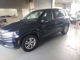 Used 2012 Volkswagen Tiguan S image 2