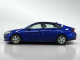 Used 2021 Hyundai Elantra SE image 2