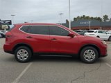 Used 2017 Nissan Rogue S image 3
