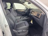 New 2025 Volkswagen Atlas SE image 4