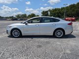 Used 2019 Ford Fusion SE image 4