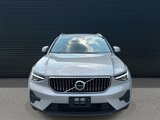 Certified 2025 Volvo XC40 B5 Core image 2