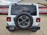 Used 2023 Jeep Wrangler Sahara image 6