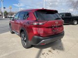 Used 2023 Nissan Rogue SL image 3