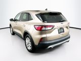 Used 2020 Ford Escape SE image 5