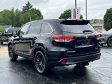 Used 2019 Toyota Highlander SE image 5