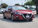Used 2021 Nissan Altima 2.5 SV image 2