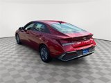 Used 2024 Hyundai Elantra SEL image 6
