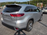 Used 2018 Toyota Highlander Limited Platinum image 3