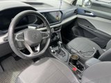 Used 2022 Volkswagen Taos SE w/ Panoramic Sunroof Package image 6