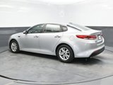 Used 2017 Kia Optima LX image 4