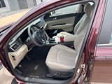 Used 2016 Kia Optima LX w/ LX Convenience Package image 4