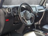 Used 2016 Jeep Wrangler Unlimited Rubicon image 2