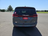 New 2025 Chrysler Pacifica Select image 4