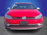 Used 2017 Volkswagen Golf Alltrack S image 2