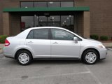 Used 2011 Nissan Versa 1.8 S w/ PWR Plus Pkg image 2