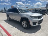 Used 2023 Jeep Grand Cherokee L Laredo image 4