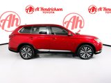 Used 2020 Mitsubishi Outlander SEL image 2