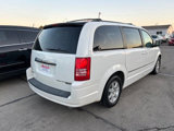 Used 2010 Chrysler Town & Country Touring image 5