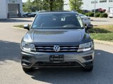 Used 2021 Volkswagen Tiguan SE w/ Panoramic Sunroof Package image 2